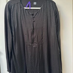 Women’s black Long Sleeve maternity and nursing top